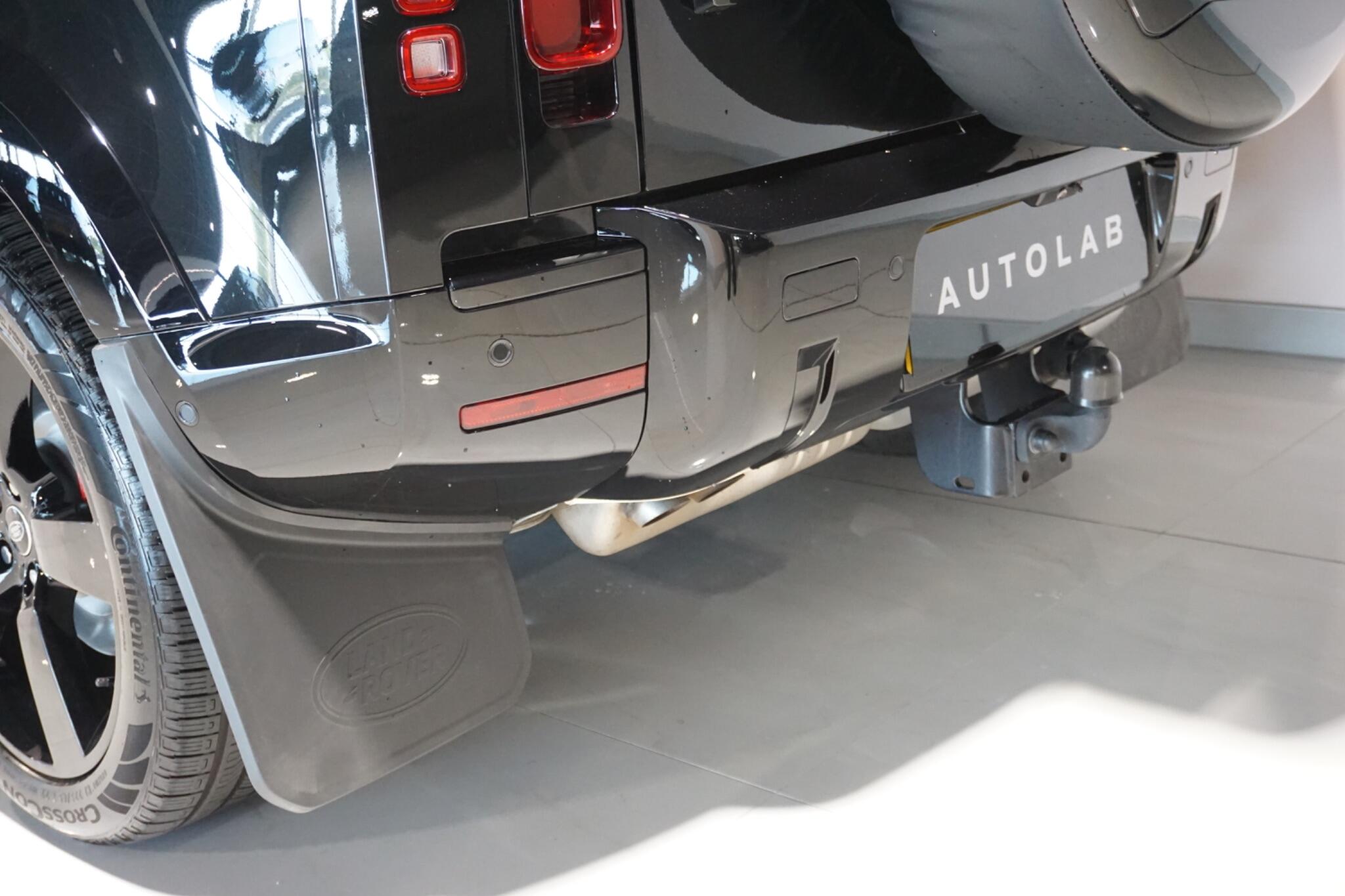 Land Rover Defender 110 3.0 D250 MHEV XS Edition SUV 5dr Diesel Auto 4WD Euro 6 (s/s) (250 ps)